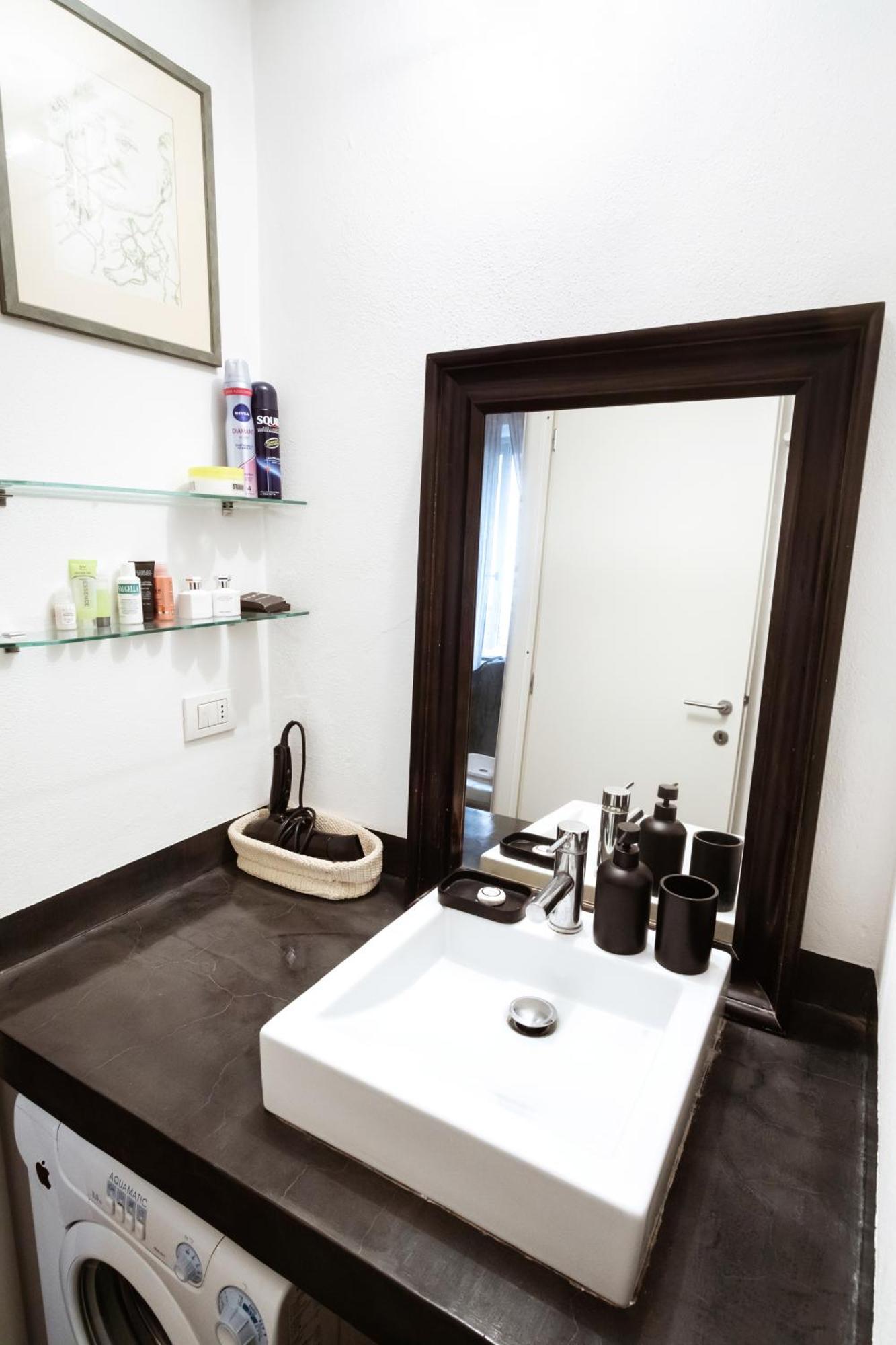 Cosy And Bright Flat In The Heart Of Porta Venezia Apartment Milan Exterior photo